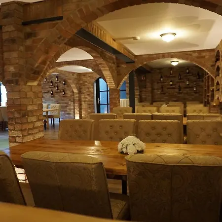 Asador & Restaurant Gmbh 2*